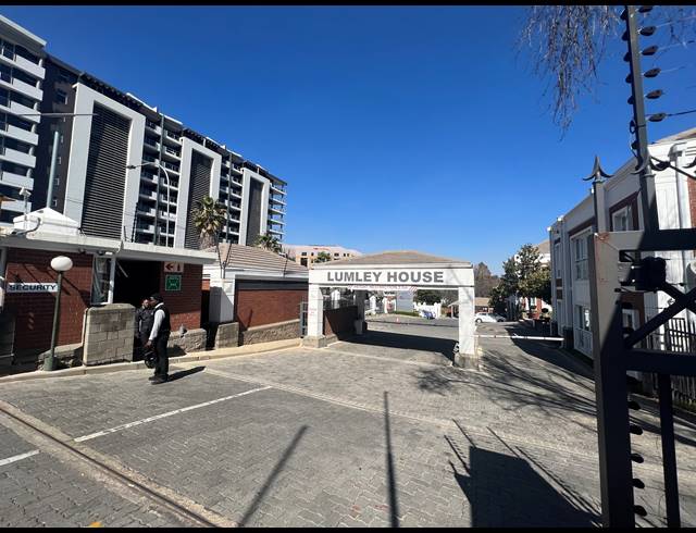 121M² OFFICE TO LET IN ROSEBANK